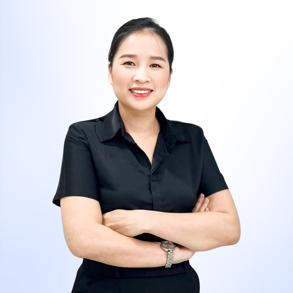 Master Lệ Quyên