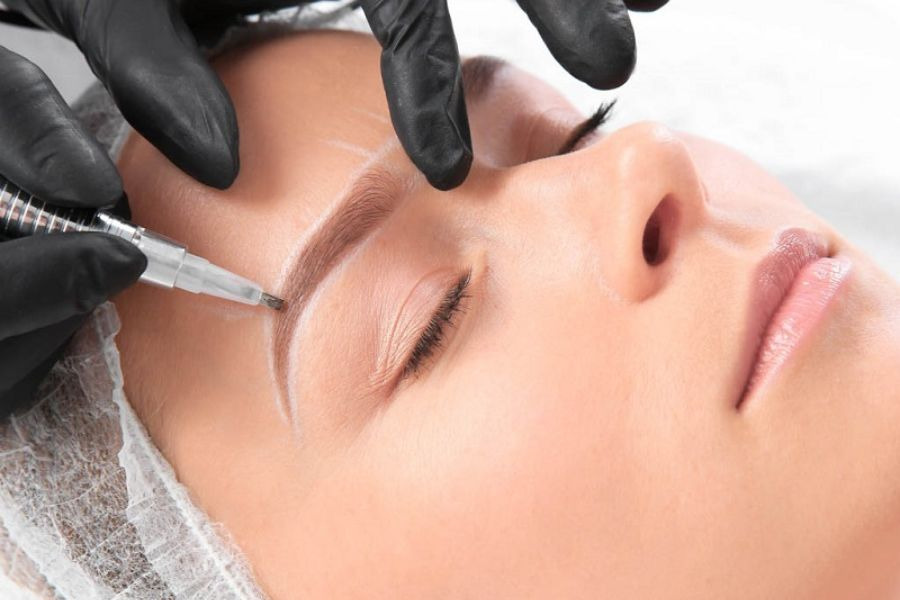 Thời điểm để dặm lại lông mày lần 2 là sau 1 tháng kể từ lần phun đầu tiên